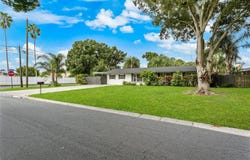 412 DEVILLE Drive E, LARGO, FL 33771