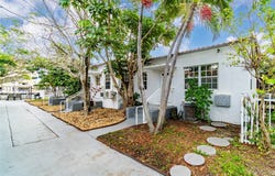 8335 E Crespi Blvd, Miami Beach, FL 33141