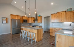 885 Hillview Dr, Lebanon, OR 97355