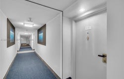 555 NE 15th St, Miami, FL 33132