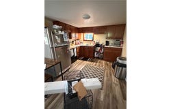 1079 Marelda Ave, Donora, PA 15033