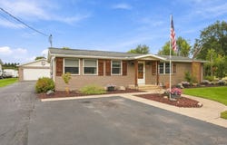2464 E 225 S Road, Warsaw, IN 46580-8251
