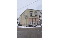 701 E 2nd, Tarentum, PA 15084