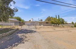 9390 3rd Avenue, Hesperia, CA 92345