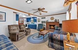 214 Davis Dr, Reedville, VA 22539