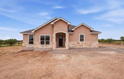 140 SYLASHAYES LOOP, Pleasanton, TX 78064