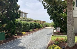 122 Ocean Boulevard E, Holden Beach, NC 28462