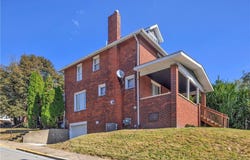 432 Kossuth St, Rochester, PA 15074