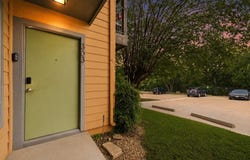 3204 Menchaca Rd, Austin, TX 78704