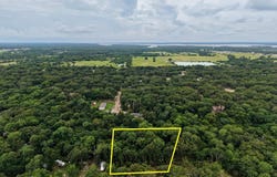 Garner Dr, Mabank, TX 75156