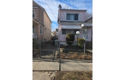 116-36 197 street, St Albans, NY 11412