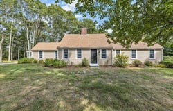 76 Blackthorn Road, Marstons Mills, MA 02648