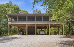 22 Tranquility Ln, Moselle, MS 39459