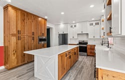5660 AUSTIN Way, Eugene, OR 97402