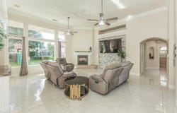 2888 Ashcroft Avenue, Clovis, CA 93611