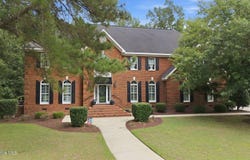 812 Paddington Drive, Greenville, NC 27858