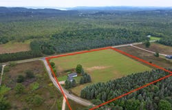 1922 E Darga Road, Cedar, MI 49621