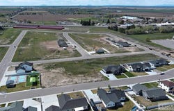 L18 B5 E Meadow Walk Dr, Shelley, ID 83274