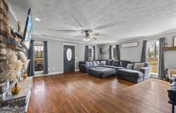 882 B Bailey Road, Hartwell, GA 30643