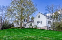422 Summit Ave, Ligonier, PA 15658