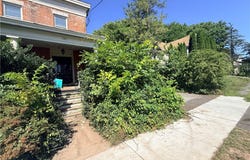 101 Broad Street, Lyons, NY 14489