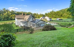 5010 Narrows Rd, Frazeysburg, OH 43822