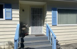 1601 RHODODENDRON Dr, Florence, OR 97439