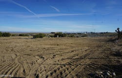 10057 Ash Rd, Pinon Hills, CA 92372