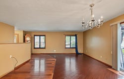 609 WEXFORD Drive, Quincy, IL 62305