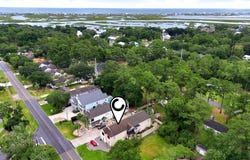 587 Sunnyside Ave., Murrells Inlet, SC 29576