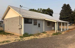733 Sunset Dr, Ontario, OR 97914