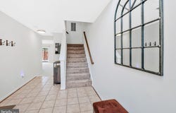 5185 BALLYCASTLE CIR, ALEXANDRIA, VA 22315