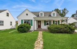 137 19th Avenue SW, Cedar Rapids, IA 52404