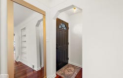 2060 Thomas Avenue, Berkley, MI 48072