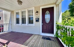 416 Lighthouse Road, New Haven, CT 06512