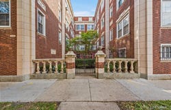 835 E 49th Street, Chicago, IL 60615