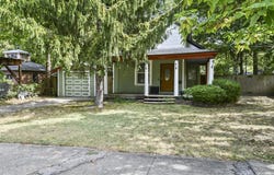 1908 N Robberson Avenue, Springfield, MO 65803