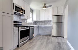 1 WHITECAP Way, BRICK, NJ 08723