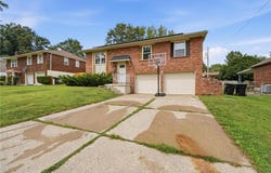 16916 HART Avenue, Independence, MO 64055