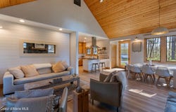 502 Hornby Pl, Dover, ID 83825