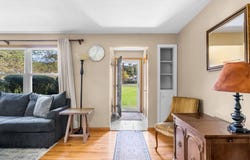 9 Sandy Lane, BINGHAMTON, NY 13901