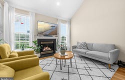 43134 WATERCREST Square, CHANTILLY, VA 20152