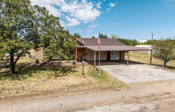 222 Sunfish Avenue, Howardwick, TX 79226