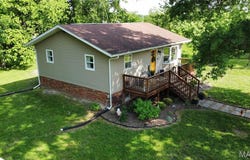 5863 Route 66, Mount Olive, IL 62069