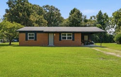 3631 Sharon Rd, Laurel-County, MS 39443