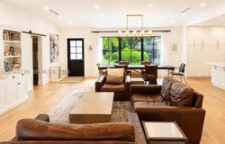 4455 N Bay Rd, Miami Beach, FL 33140