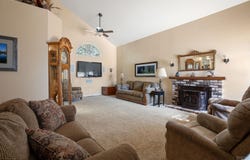 105 William Circle, Cloverdale, CA 95425