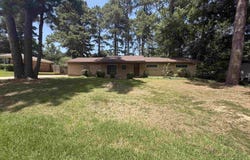 307 Ralph St, Longview, TX 75605