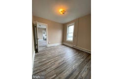 22 ORANGE Street, READING, PA 19602