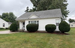408 N Maple Avenue, FORRESTON, IL 61030